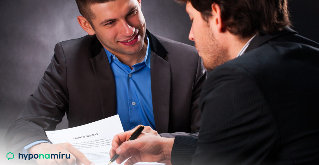 Co je to predátorské úvěrování?